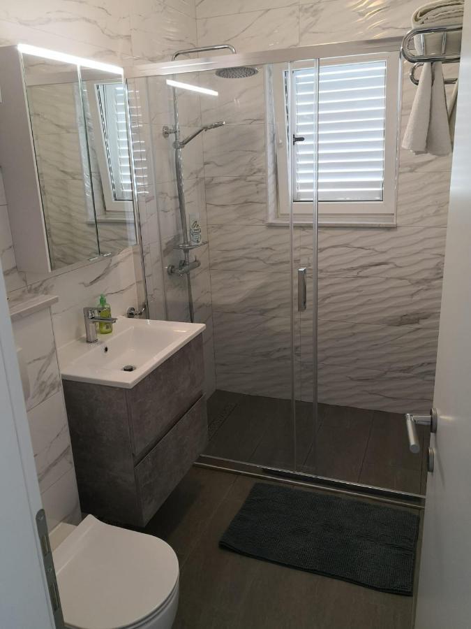 Two Bedroom Apartment With Sea View & Balcony Dubrovnik Exterior foto